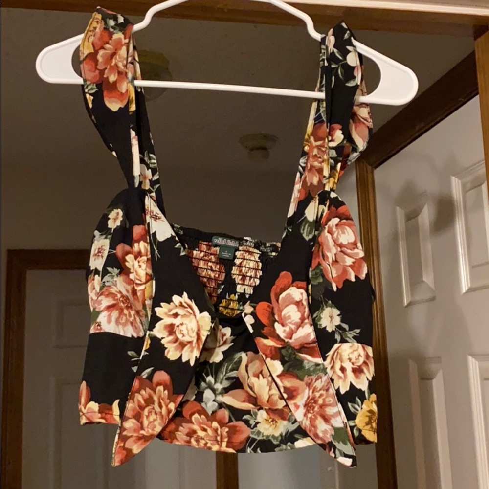 Cropped shirt